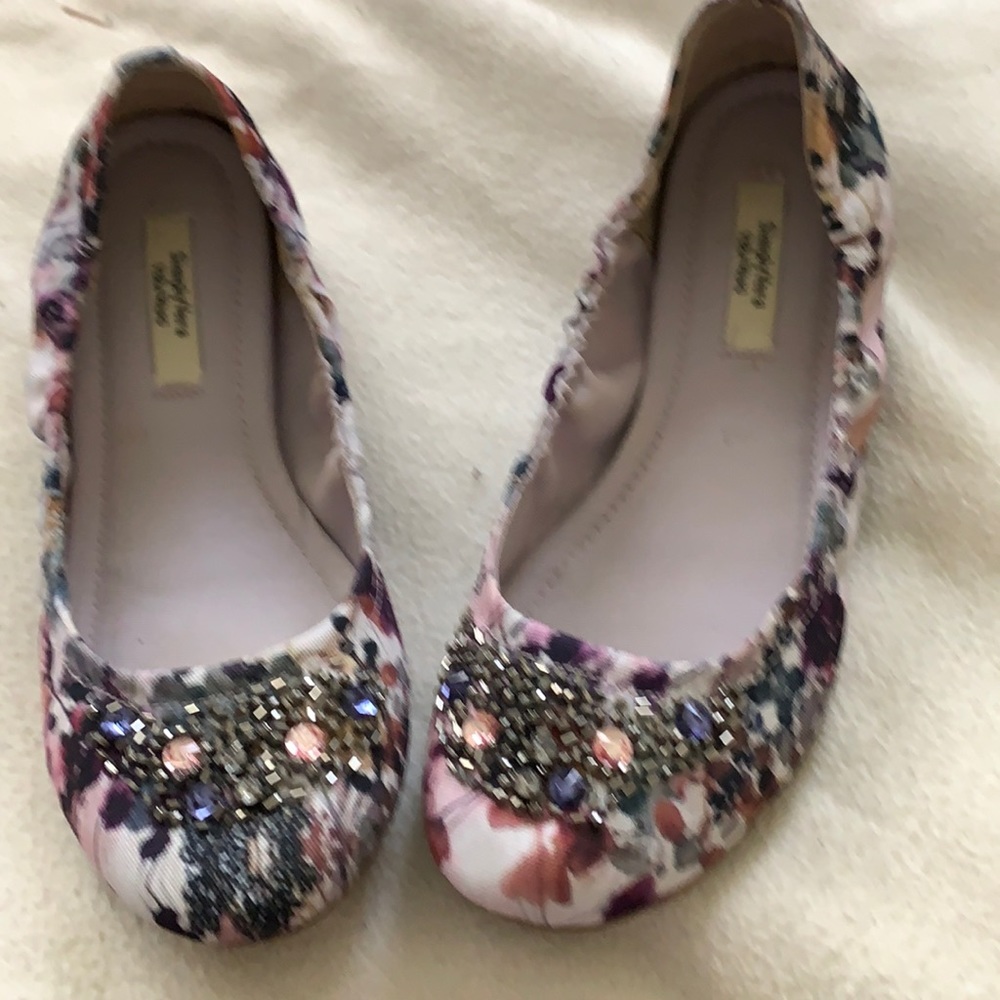 Comfy flats